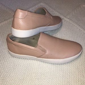 NWOT slip-on shoes with memory foam inserts!